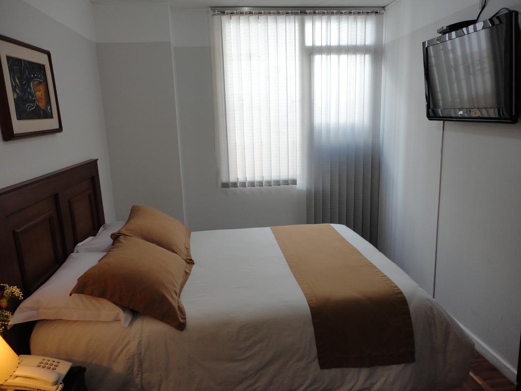 Hotel Rincón Escandinavo Quito Quarto foto